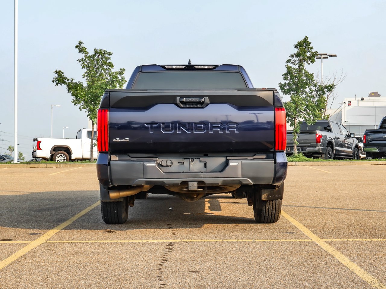 2023 Toyota Tundra 4x4 Crewmax SR Blue Sherwood Park - photo #6
