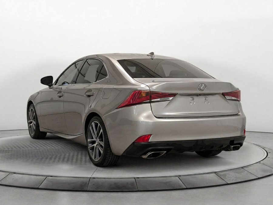 Lexus IS 300 AWD 8 Mag Sièges Chauffants 2017 Autre