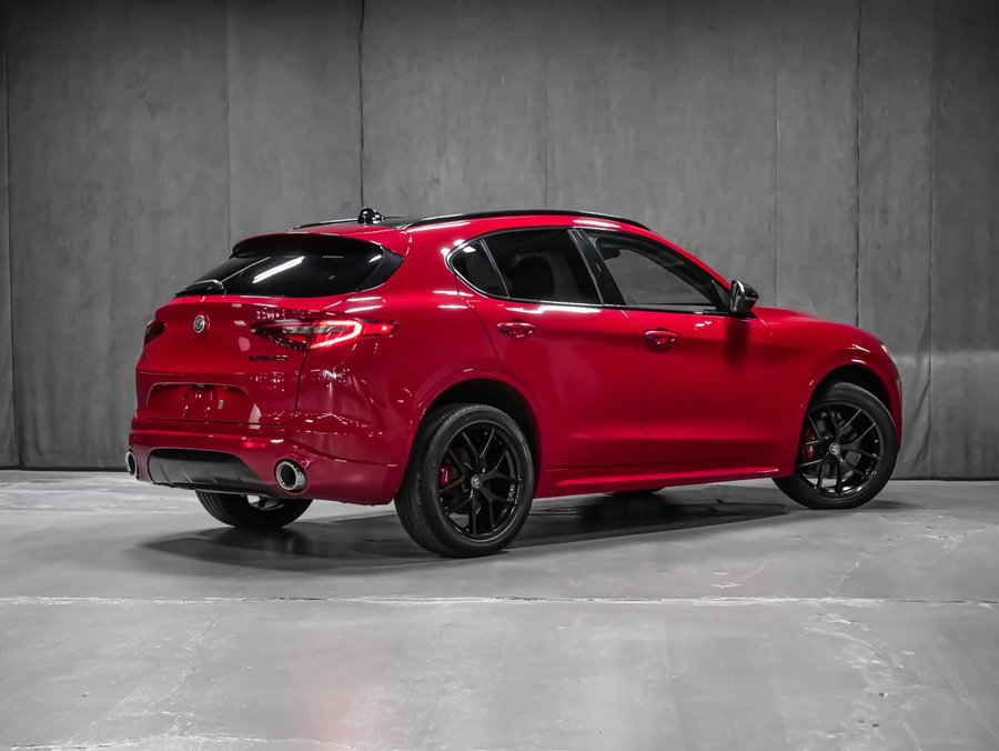 2021 Alfa Romeo Stelvio Ti Red