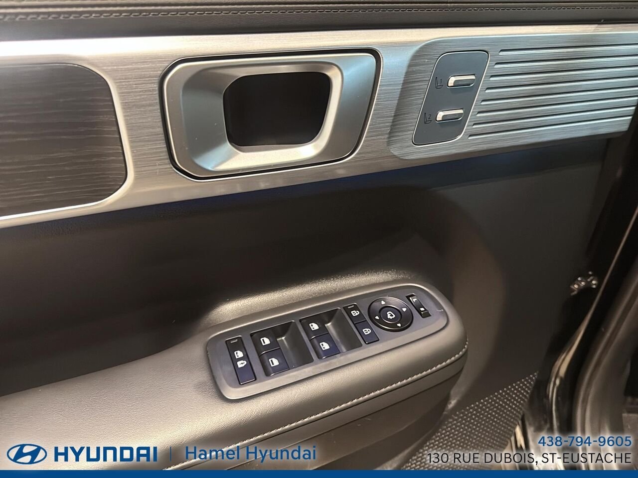 2024 Hyundai Santa Fe Black Saint-Eustache - photo #8