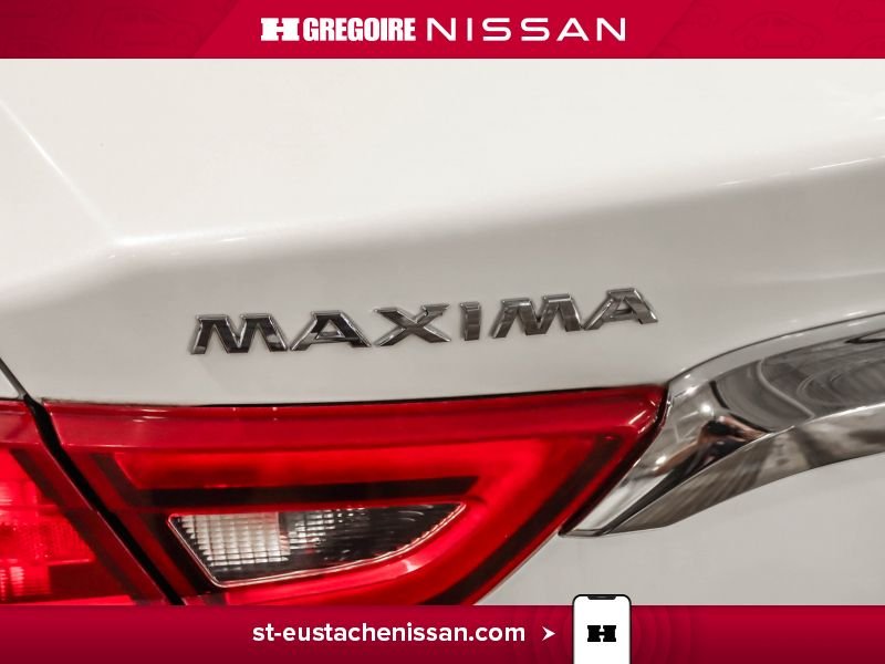 2017 Nissan Maxima White Laval - photo #16