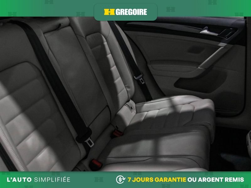 Volkswagen Golf 2019 Bleu Laval - photo #28