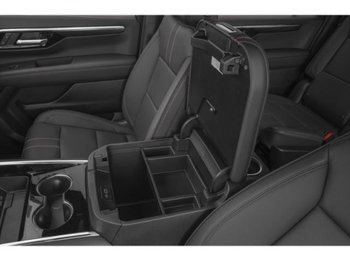 Chevrolet Suburban RST