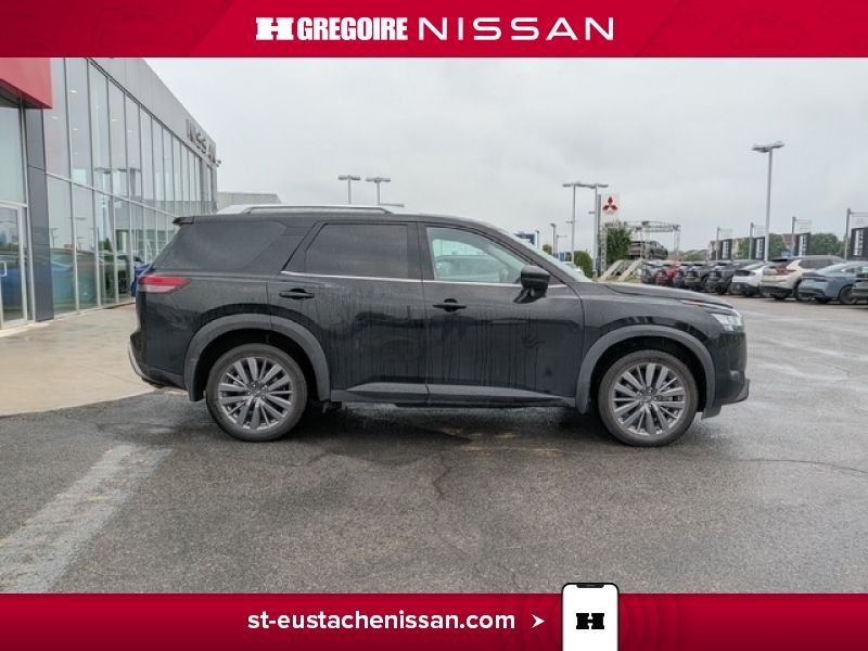 Nissan Pathfinder 2024 Noir Laval - photo #13