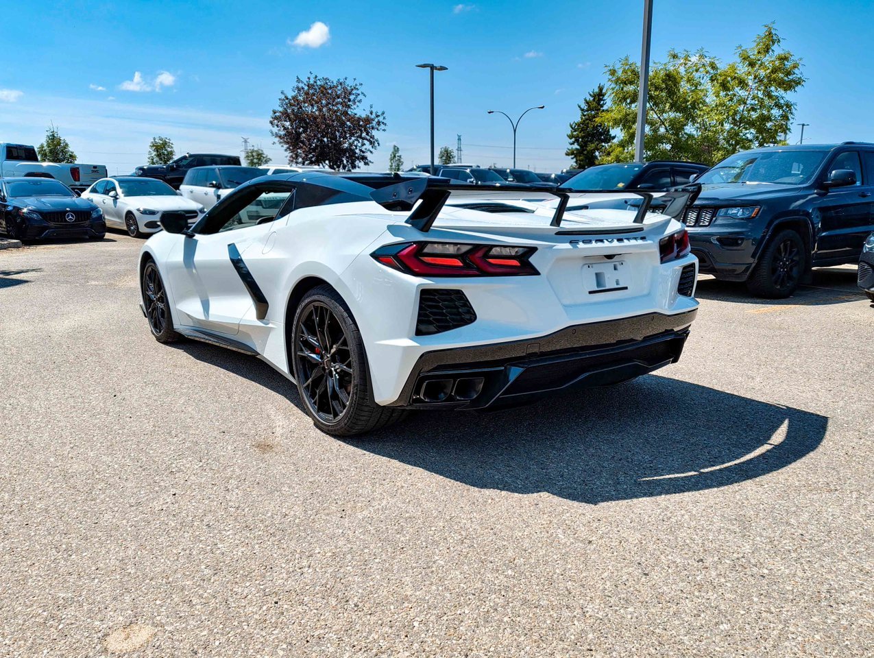 2025 Chevrolet Corvette 2dr Stingray Conv w/1LT White Sherwood Park - photo #4