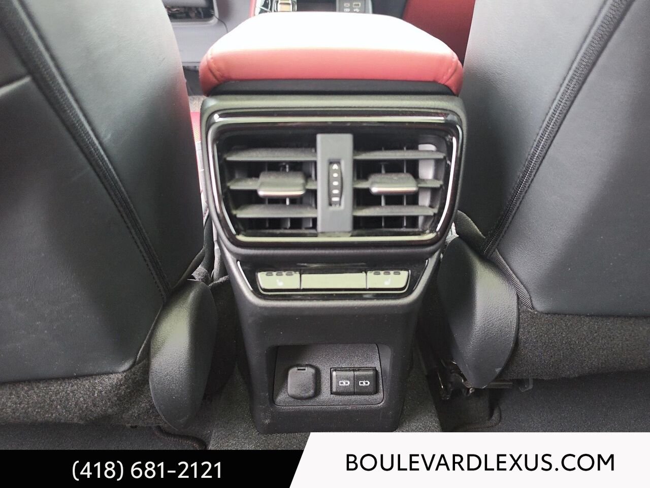 Lexus NX 19837A 2024 Argent Québec - photo #18