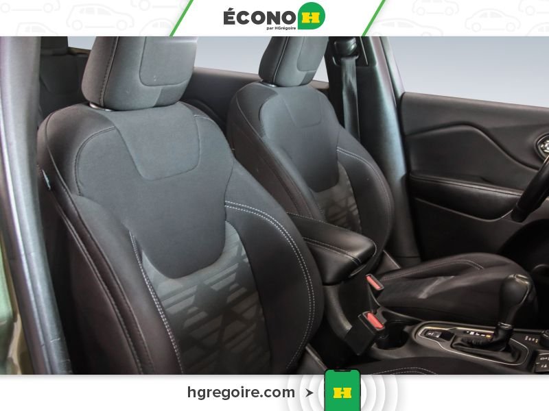 2019 Jeep Cherokee Green Saint-Eustache - photo #25