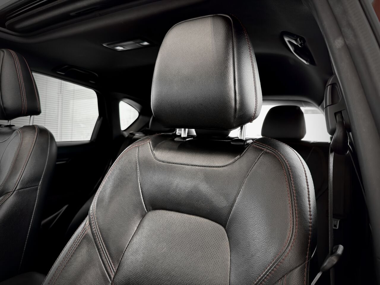 2022 Mazda CX-5 Red Notre-Dame-des-Prairies - photo #15