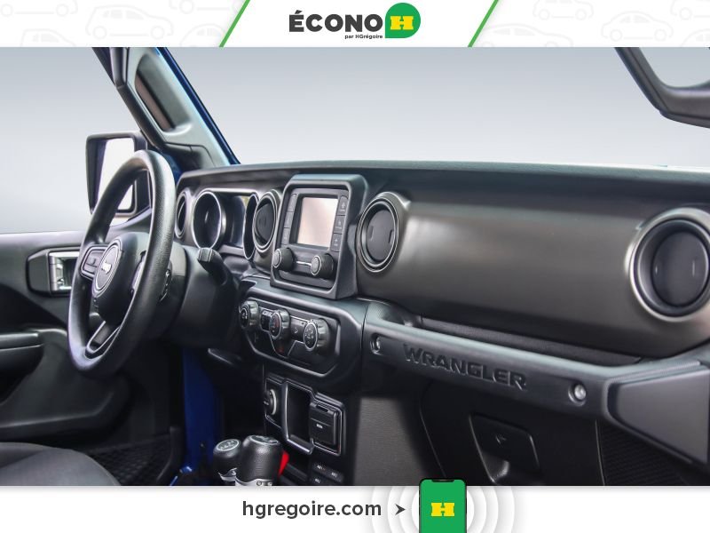 2019 Jeep Wrangler Blue Saint-Eustache - photo #23