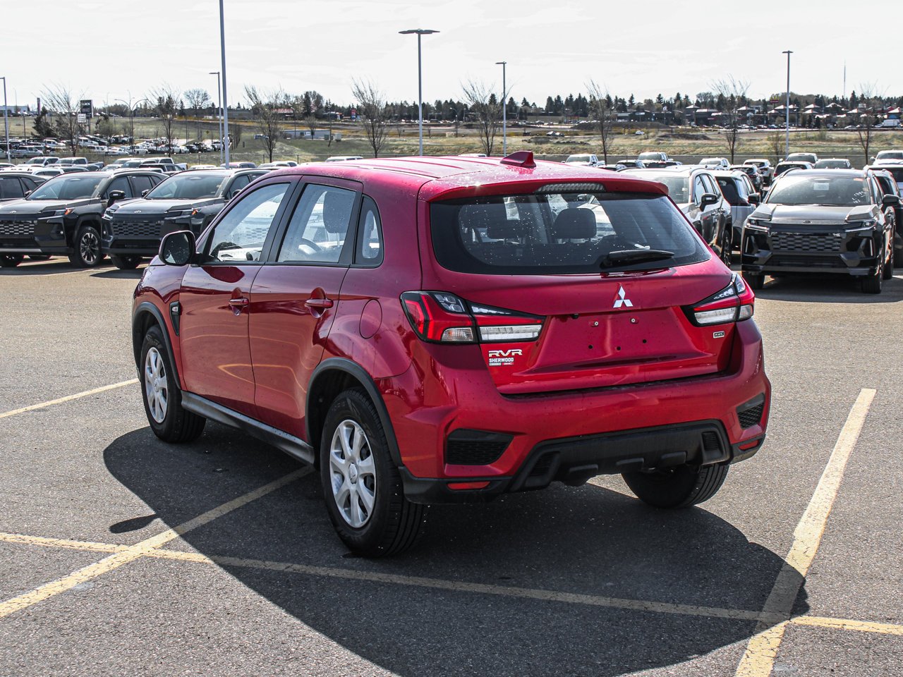 2024 Mitsubishi RVR ES AWC Red Sherwood Park - photo #5