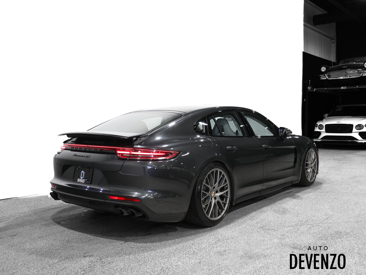2018 Porsche Panamera Grey Saint-Eustache - photo #2
