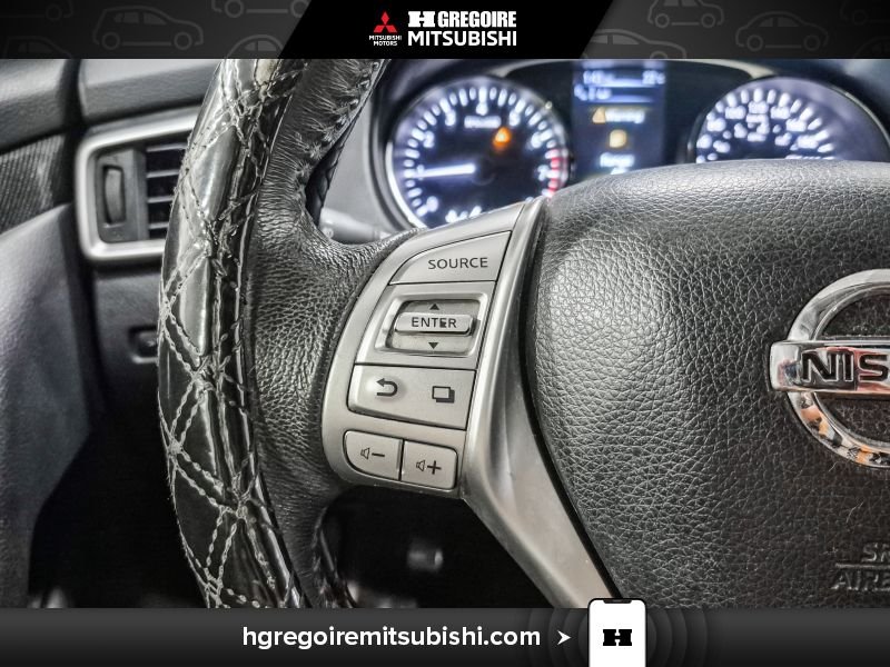 Nissan Rogue MA4350 | SL * AWD* Cuir * Mags * Toit * Caméra * Bluetooth 2015 Noir Laval - photo #20