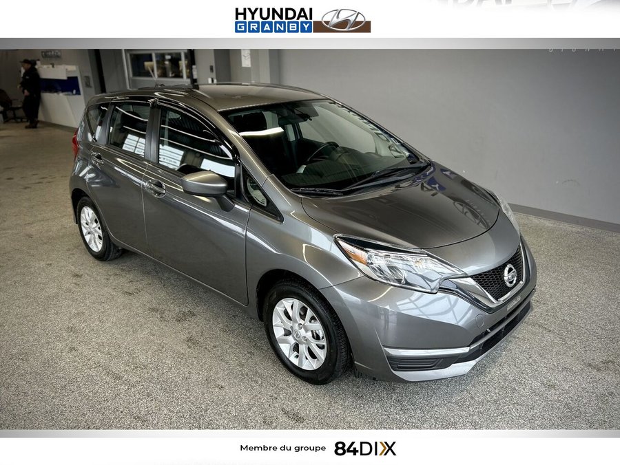 Nissan Versa Note 2017 2017 Gris