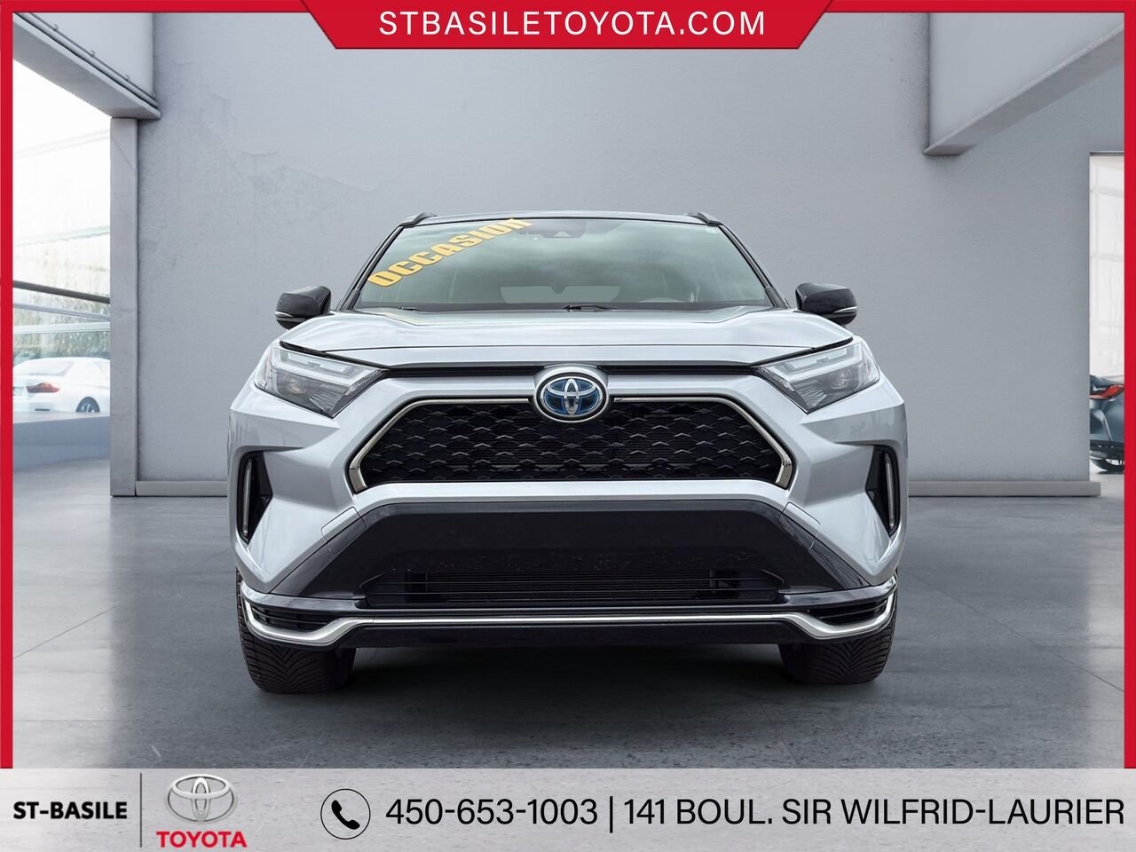 Toyota RAV4 PRIME 2023 Ciel argent métallisé avec toit noir Saint-Basile-le-Grand - photo #1