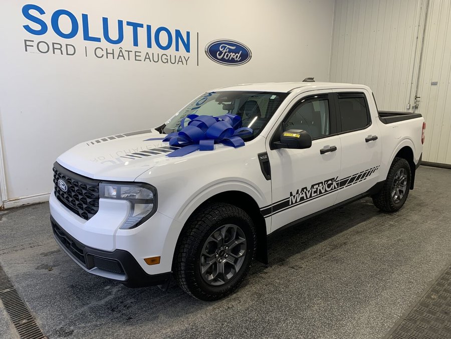 2025 Ford Maverick XLT HYBRIDE 2025 White