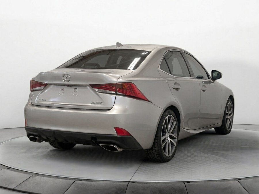 Lexus IS 300 AWD 8 Mag Sièges Chauffants 2017 Autre