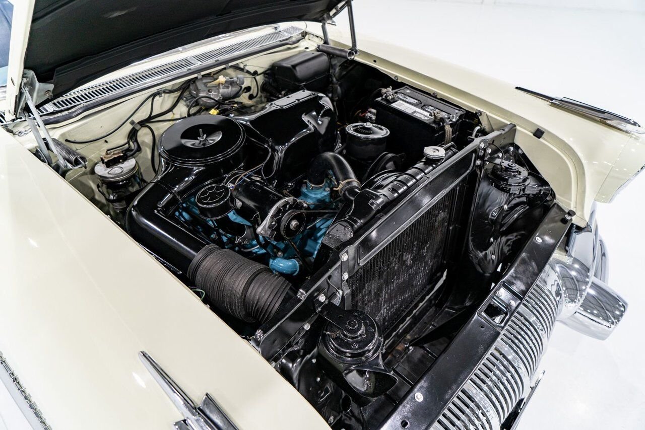 1957 Pontiac Bonneville *PRICE IN USD* Fuel injected 347/315HP 1 of 630 produced White Montreal - photo #15