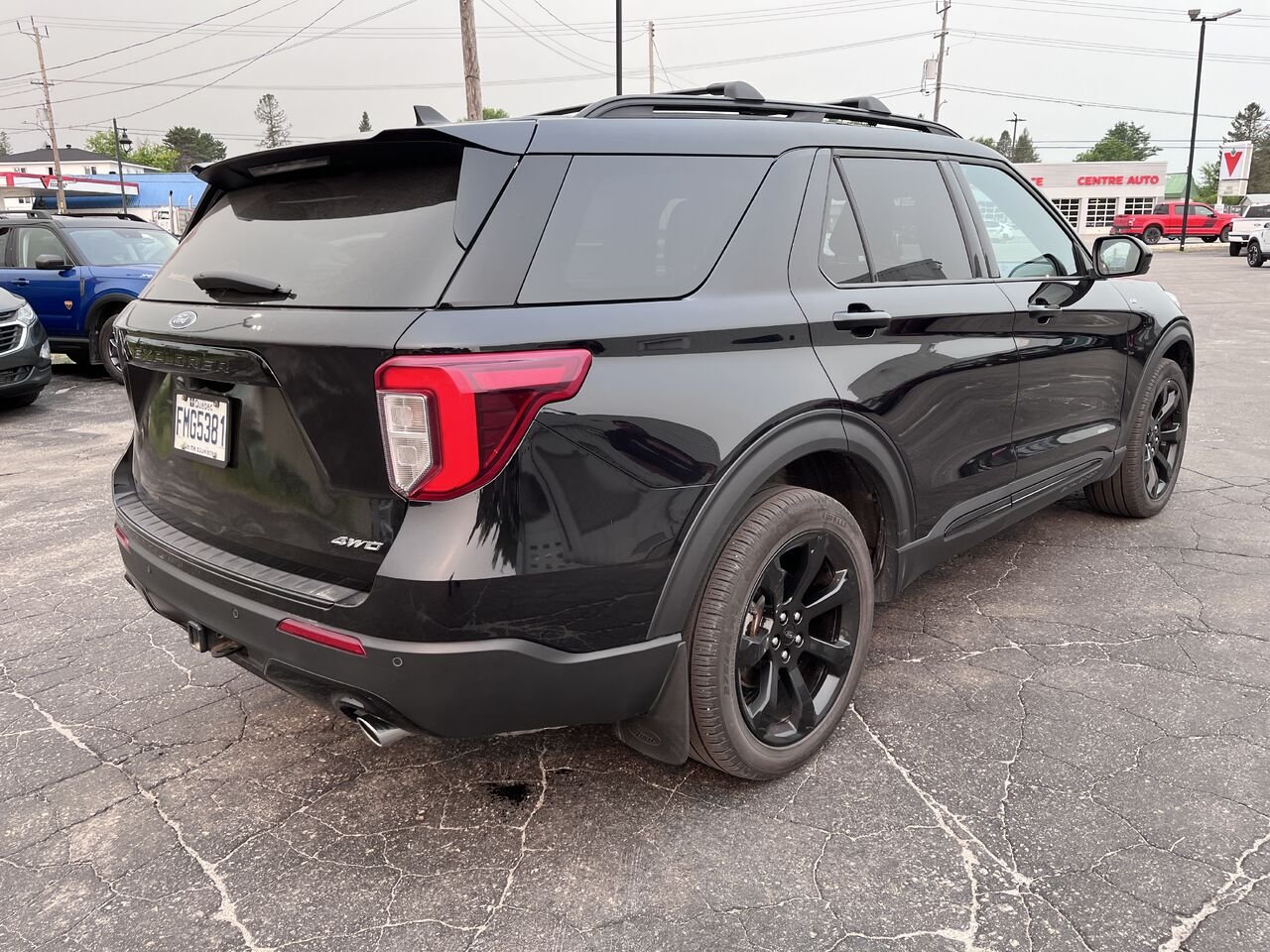 2024 Ford Explorer Black Mont-Laurier - photo #4