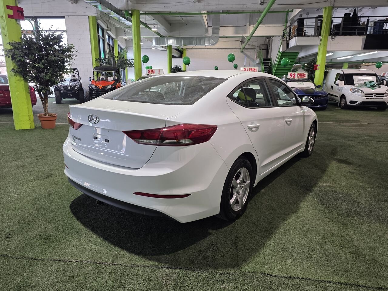 2017 Hyundai Elantra White  - photo #5