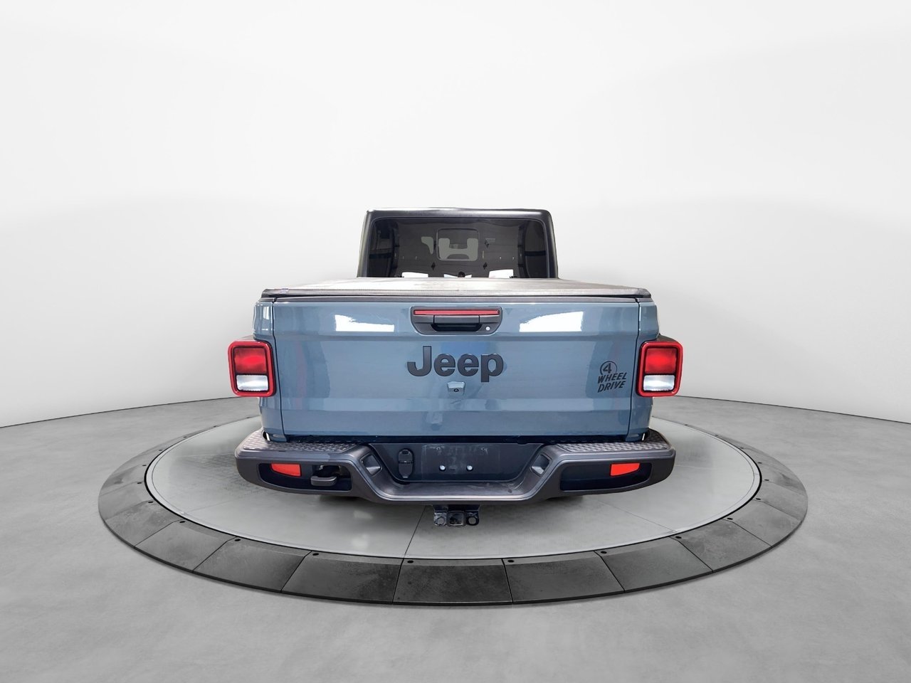 2025 Jeep Gladiator Blue Baie-Comeau - photo #3