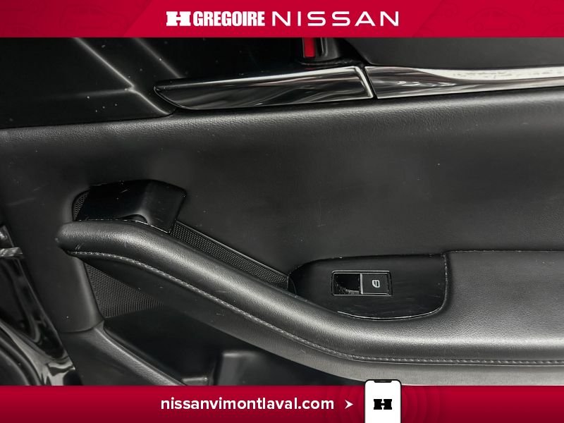 2022 Mazda 3 Black Blainville - photo #13