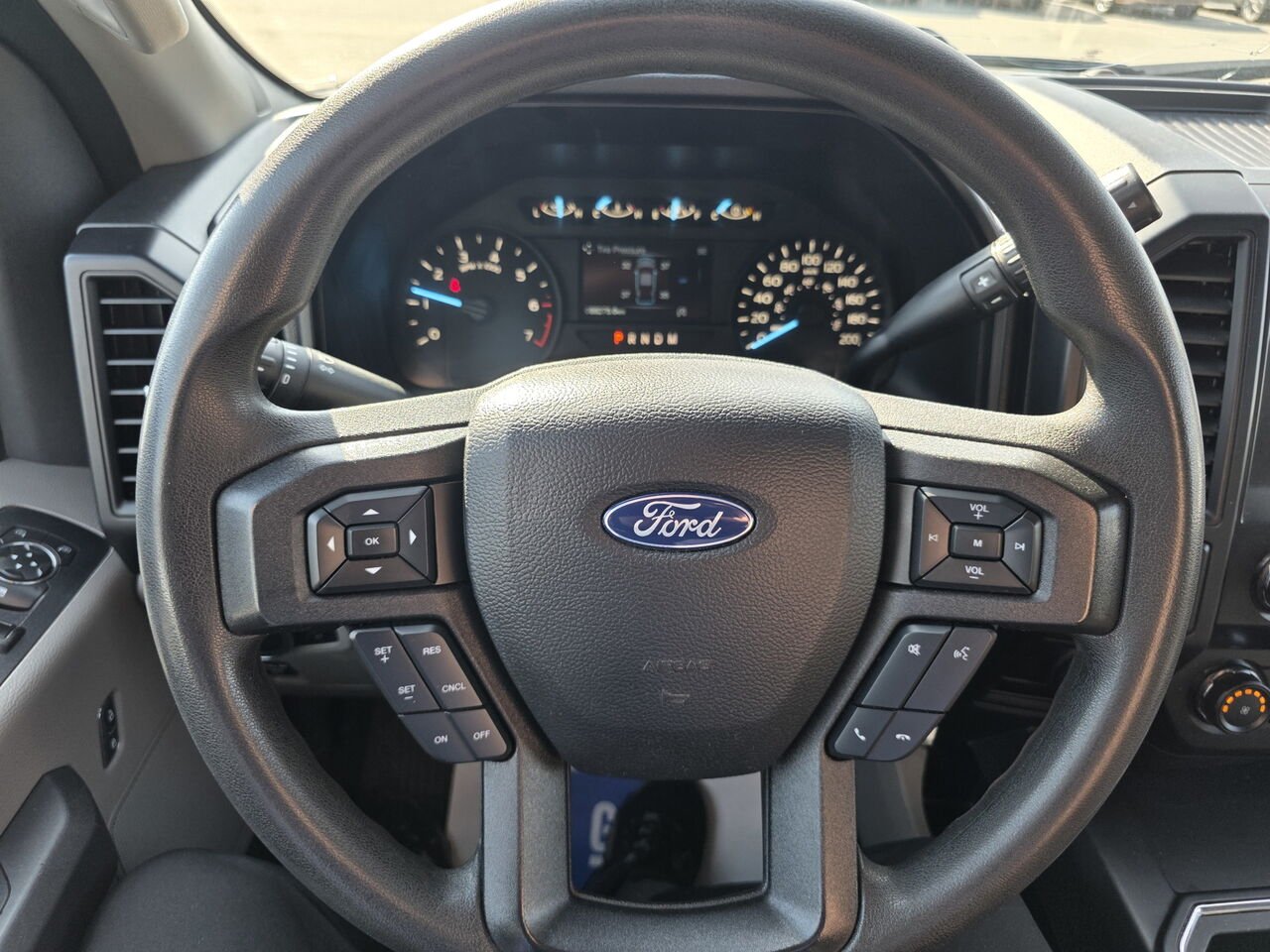 2020 Ford F-150 XL cabine SuperCrew 4RM caisse de 5,5 pi Brown Rouyn-Noranda - photo #37