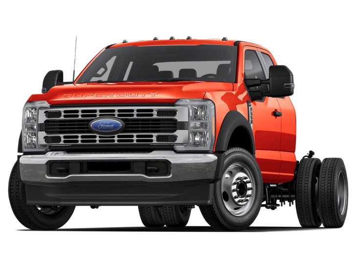 2026 Ford Super Duty F-450 DRW Châssis-cabines XLT