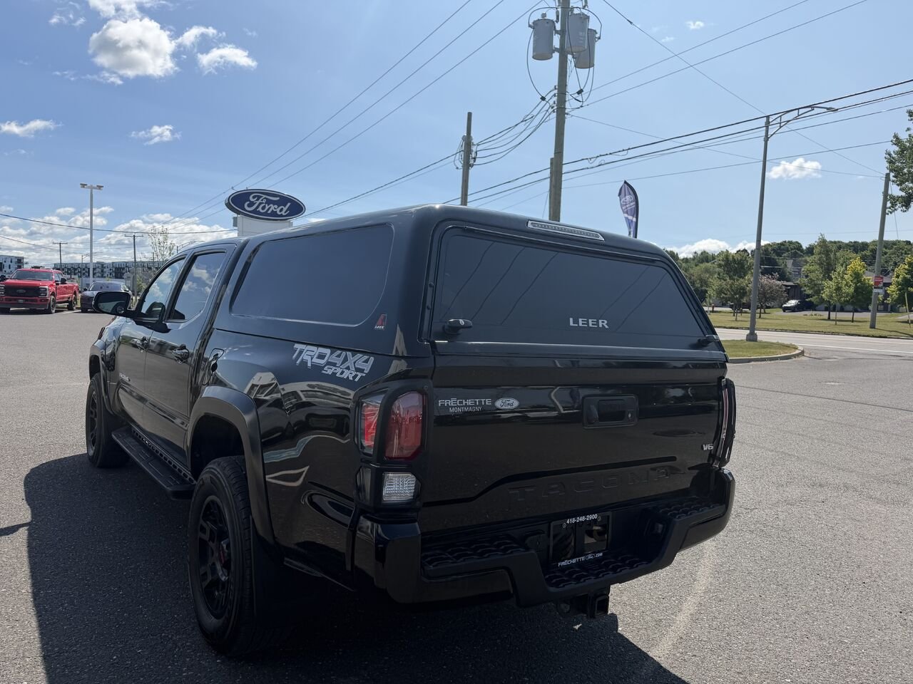 TOYOTA TACOMA 2023 Noir Montmagny - photo #4