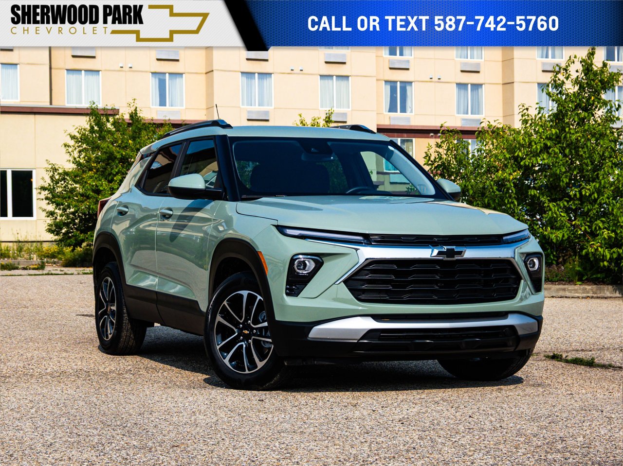 2025 Chevrolet Trailblazer AWD 4dr LT Green Sherwood Park - photo #0