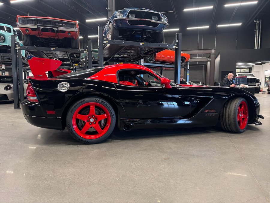 2010 Dodge Viper 2010 Black
