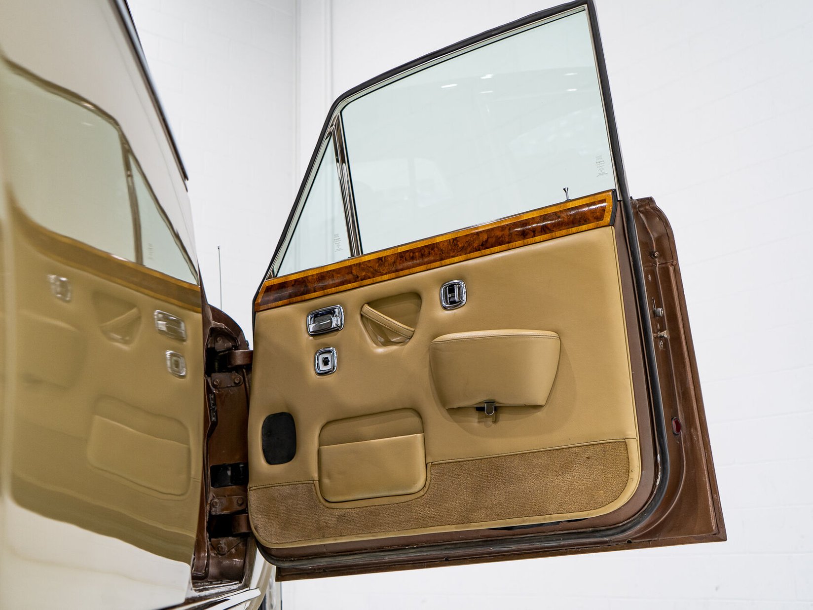 Rolls Royce Silver Shadow Project car **PRIX EN USD** 1974 Brun Montréal - photo #71