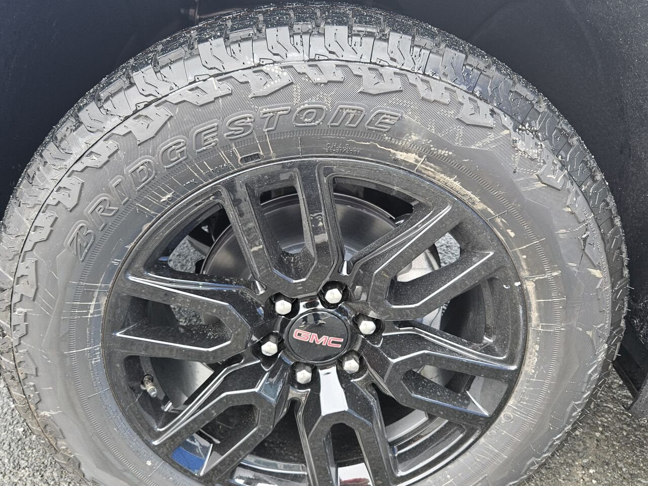 2026 GMC Sierra 1500 Elevation cabine multiplace 4RM 157 po Summit White Thetford Mines - photo #19