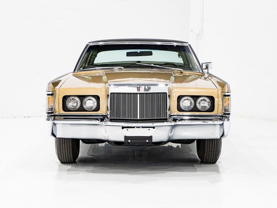 1969 Lincoln Continental 1969 Gold
