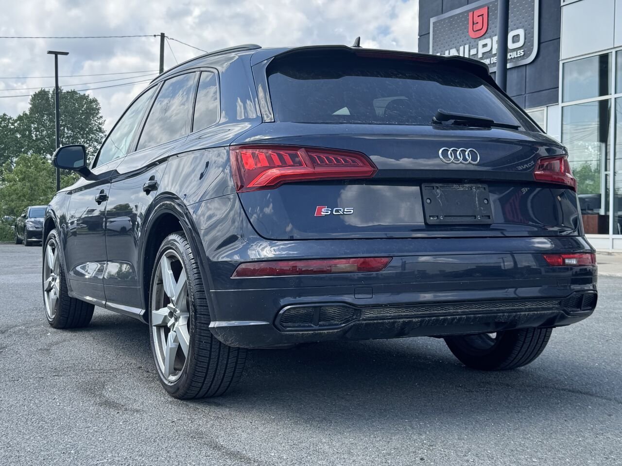 2019 Audi SQ5 Technik Blue Granby - photo #4