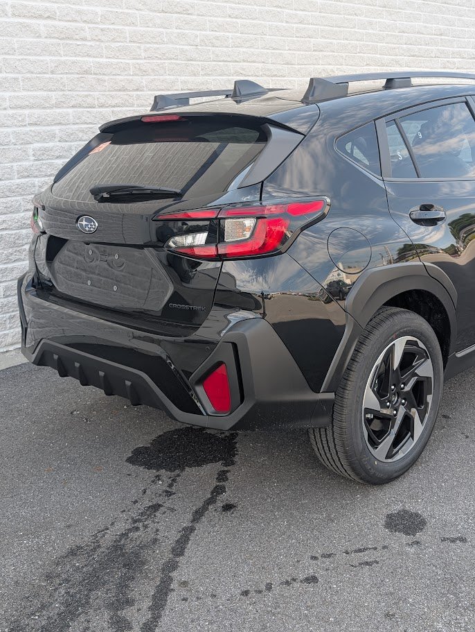 2026 SUBARU Crosstrek LIMITED Crystal Black Silica Saint-Hyacinthe - photo #1