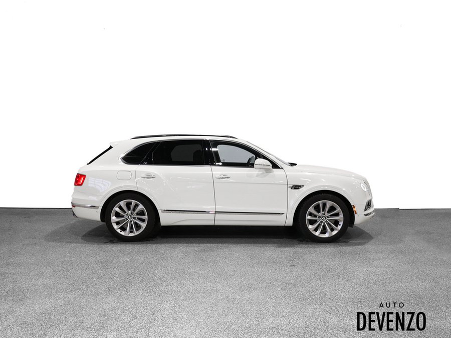 2017 Bentley Bentayga W12 AWD 2017 White