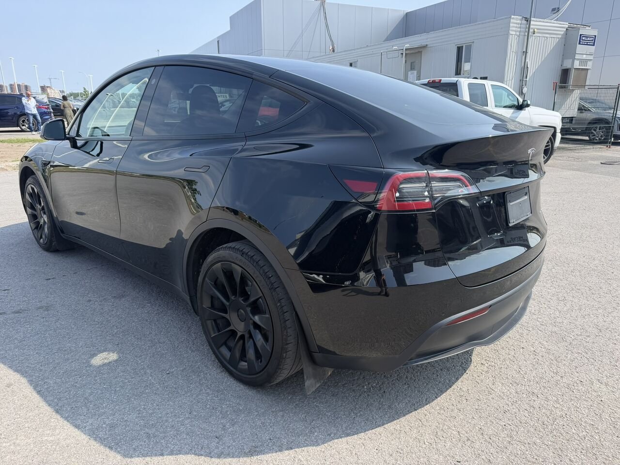 2022 Tesla Model Y LONG RANGE AWD Black Laval - photo #11