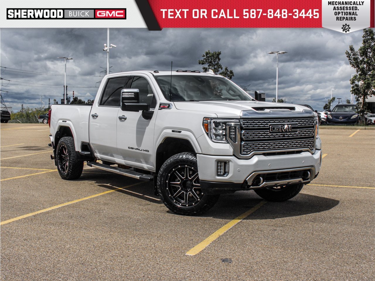 2023 GMC Sierra 2500HD 4WD Crew Cab 159 Denali White Sherwood Park - photo #0