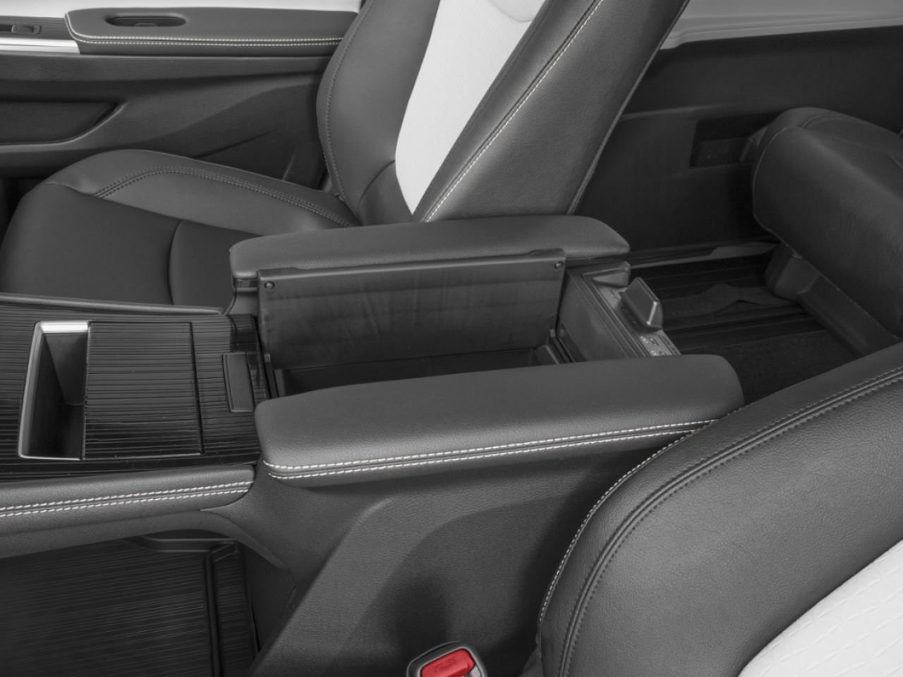 2026 TOYOTA Sienna Cement Gatineau - photo #10
