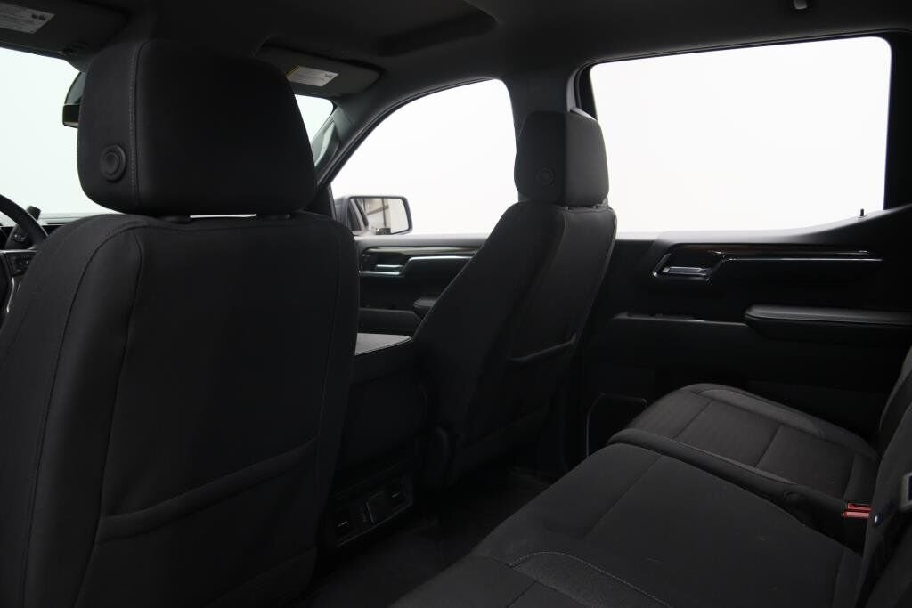 2024 Chevrolet Silverado 1500 VIN 1GCUDEED8RZ166970 Grey Baie-Comeau - photo #9