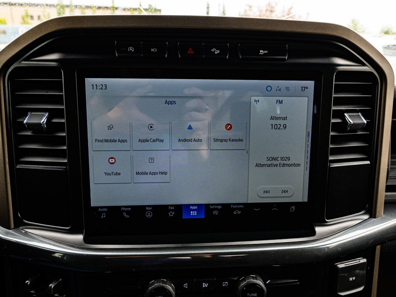 2024 Ford F-150 STX 4WD SuperCrew 5.5' Box White Sherwood Park - photo #21