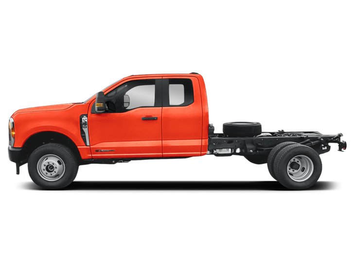 2026 Ford Super Duty F-350 à roues arrière jumelées Châssis-cabines XL