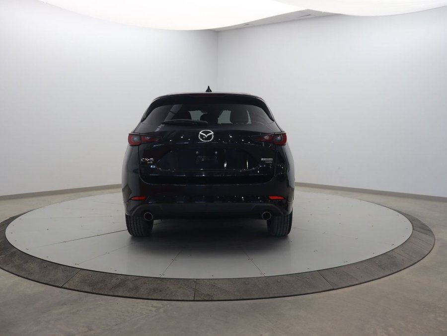 2022 Mazda CX-5 2022 Black