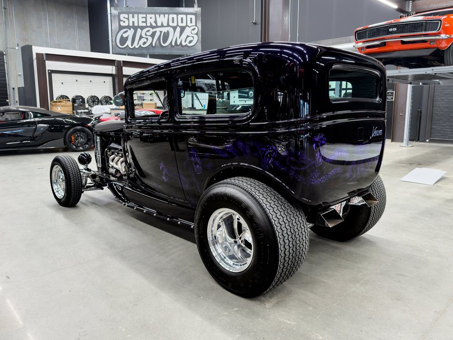 1932 Chevrolet Confederate Coach 1932 Purple