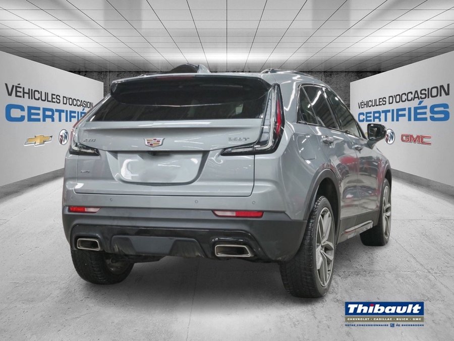 Cadillac XT4 2023 2023 Argent silver métallisé