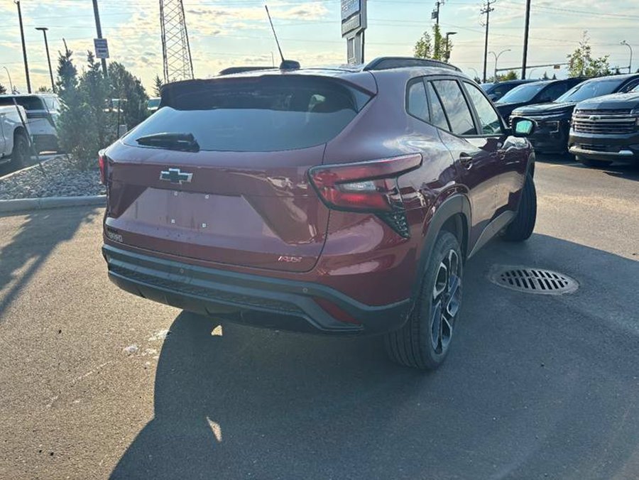 2025 Chevrolet Trax 2025 Red