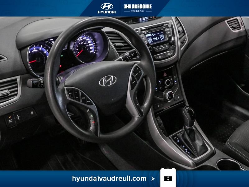 2016 Hyundai Elantra White Laval - photo #15