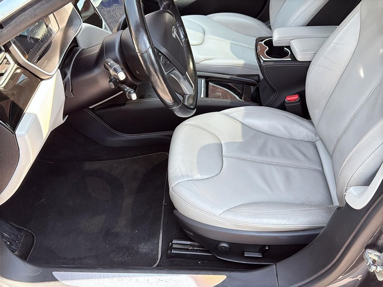 2015 TESLA MODEL S S Grey Saint-Hyacinthe - photo #7
