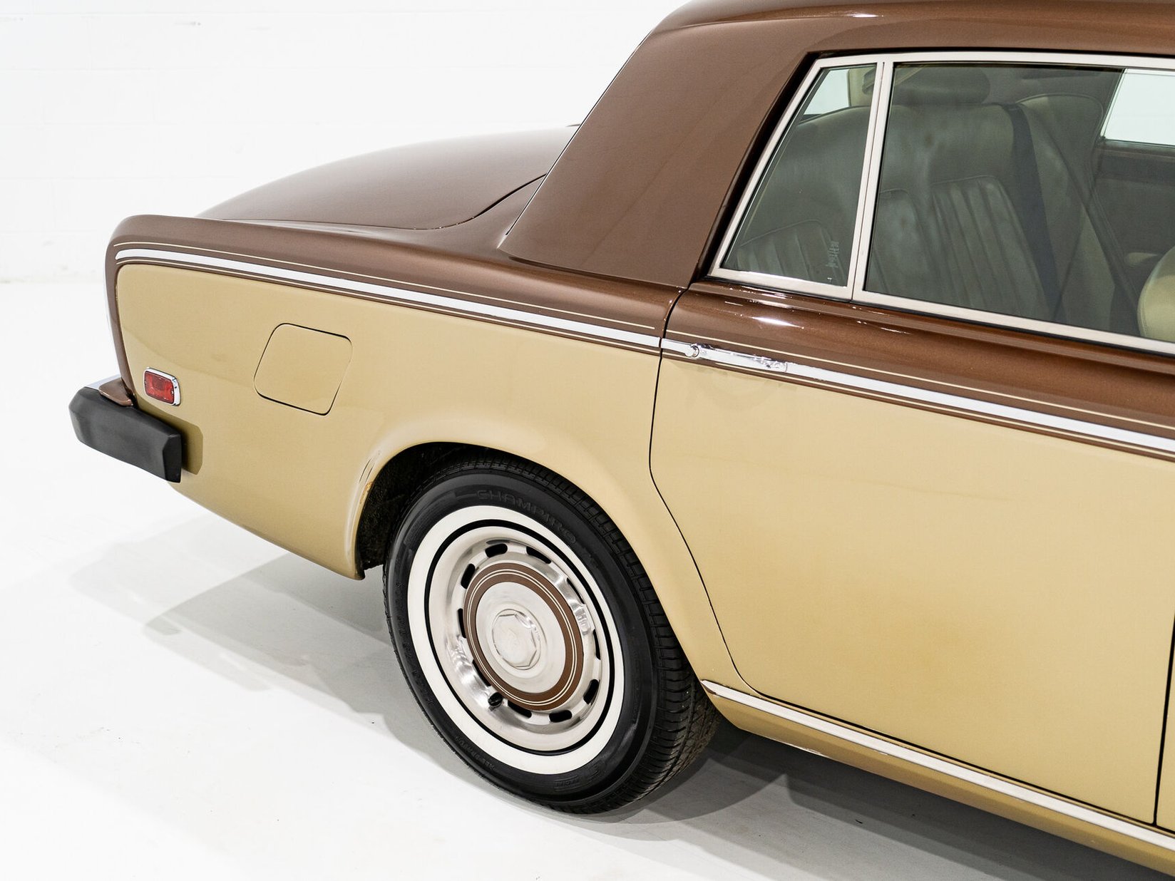 Rolls Royce Silver Shadow Project car **PRIX EN USD** 1974 Brun Montréal - photo #43