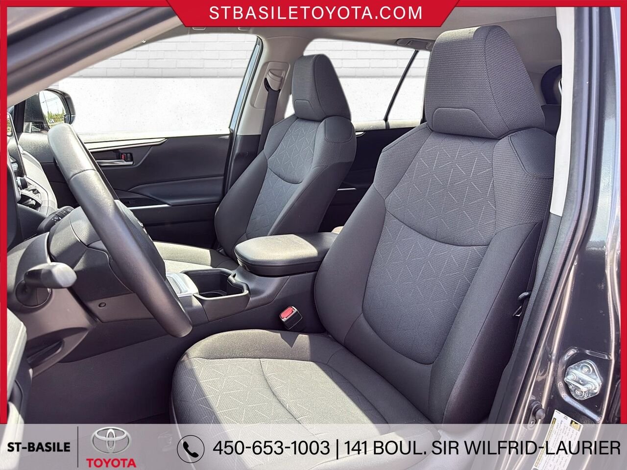 TOYOTA RAV4 2025 Gris magnétique métallisé Saint-Basile-le-Grand - photo #10